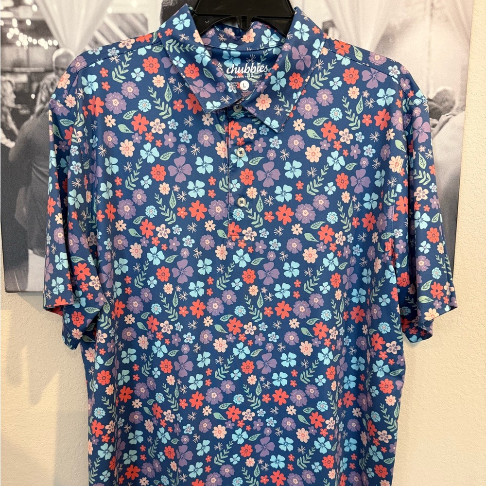 Chubbies Men's Floral Blue Shirt Large